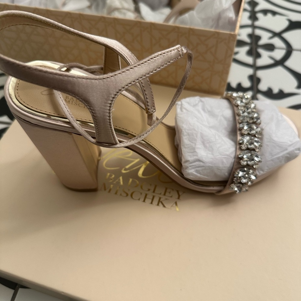 Jewel Badgley Mischka sandals